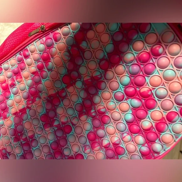 Pop it Backpack - Picture 2 of 6